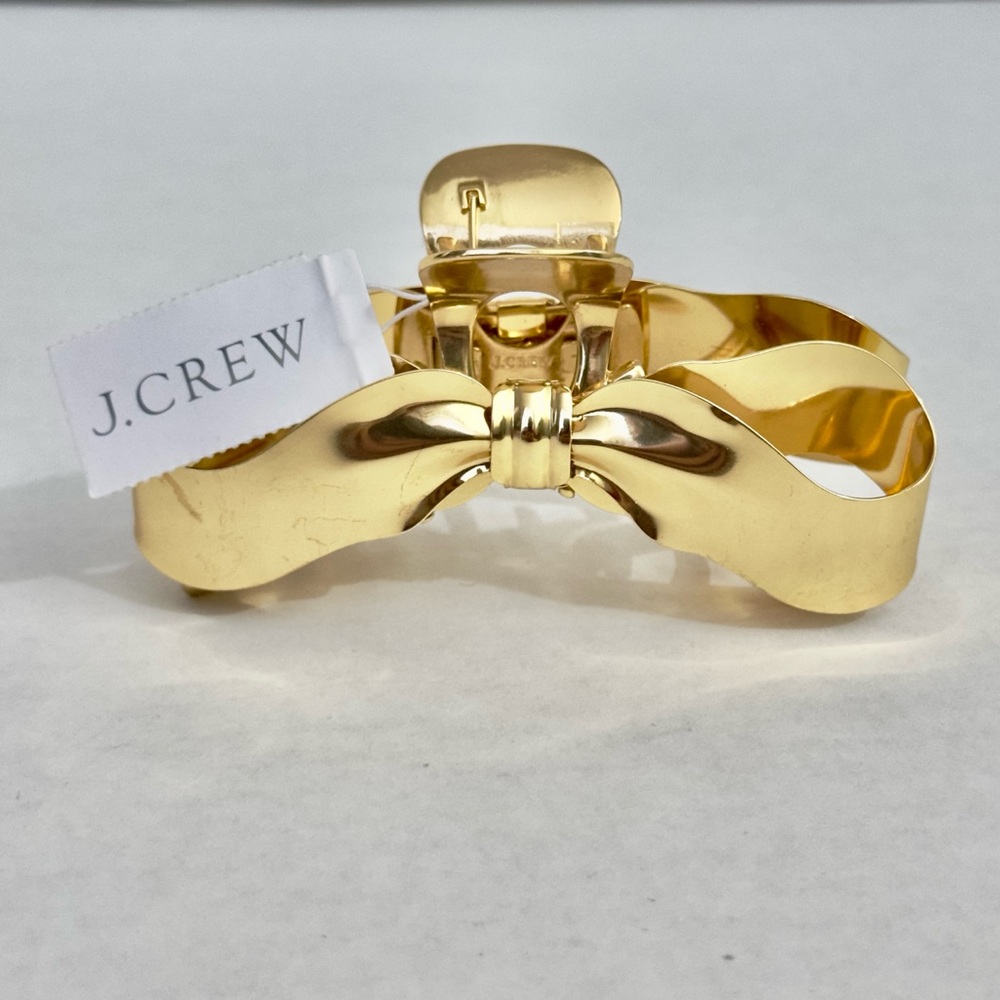 J.Crew Gold Metallic Bow Claw Hair Clip NWT Elegant Hair Accessory Preppy Chic - Picture 2 of 8